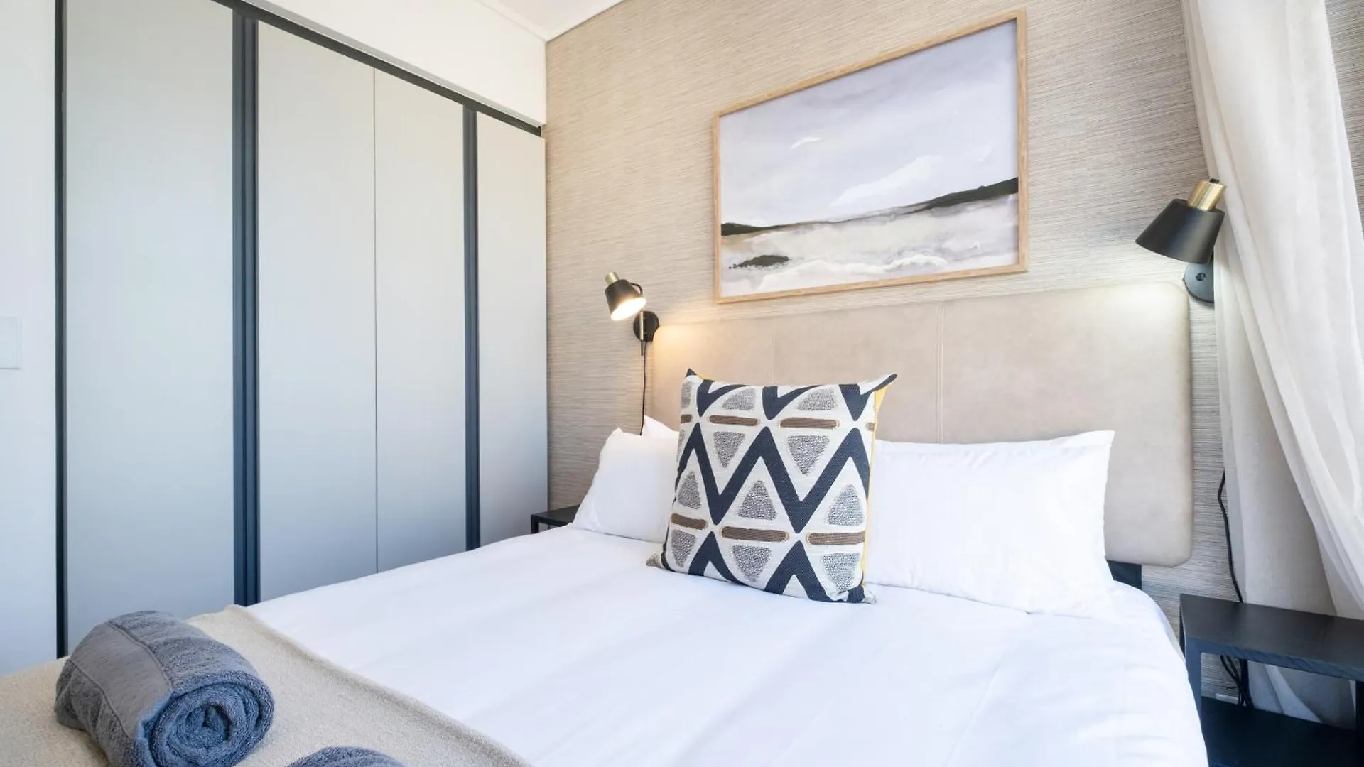 Apartment 701 Zeeland Pier - Lux 2 Bedroom Near Cticc Cape Town South Africa